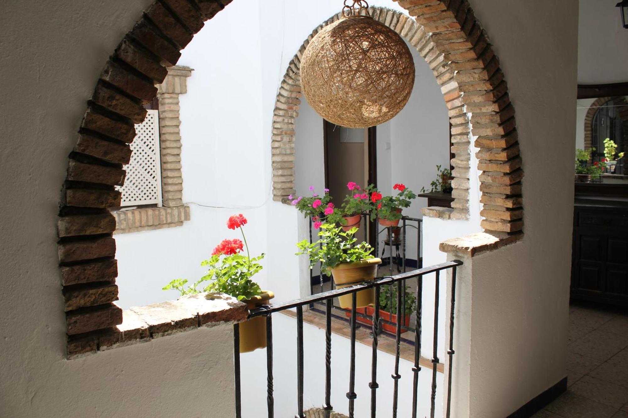 Pension La Montorena Seville Exterior photo