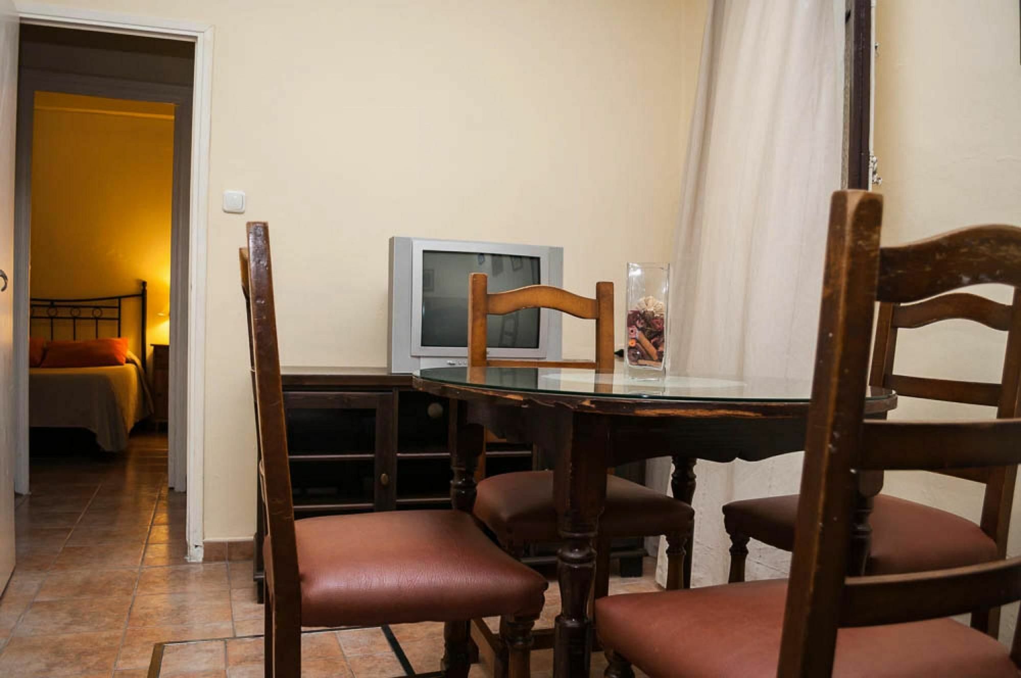Pension La Montorena Seville Exterior photo